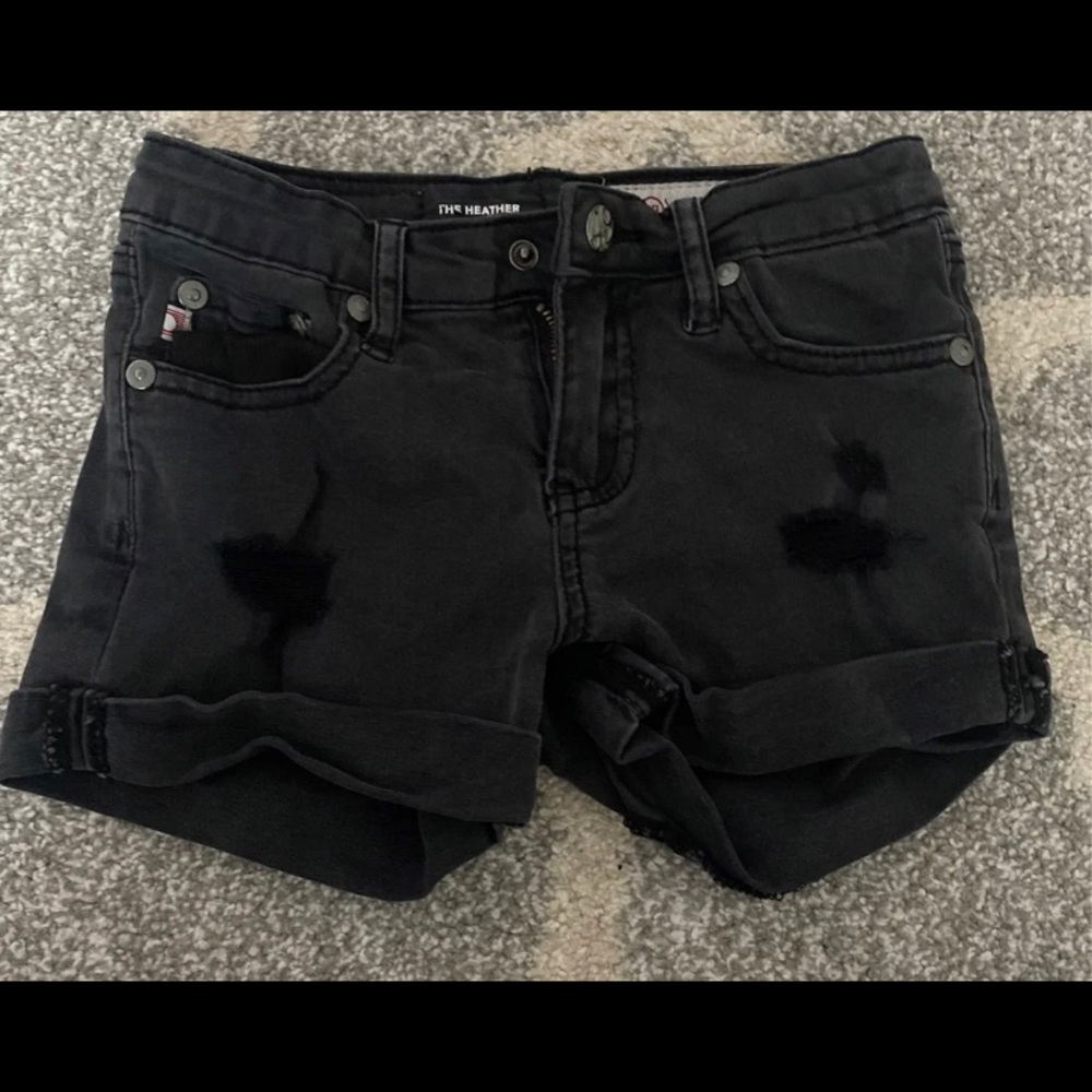 Girls AG distressed shorts